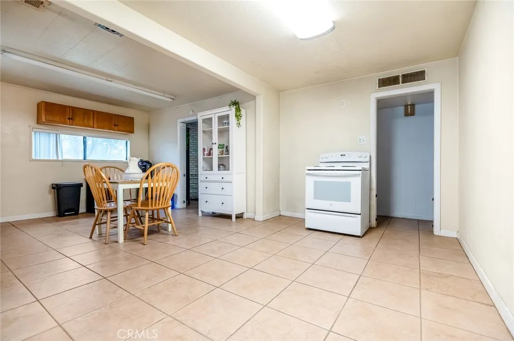 Additional image 75 of 18701 Lort Drive, Visalia, CA 93292