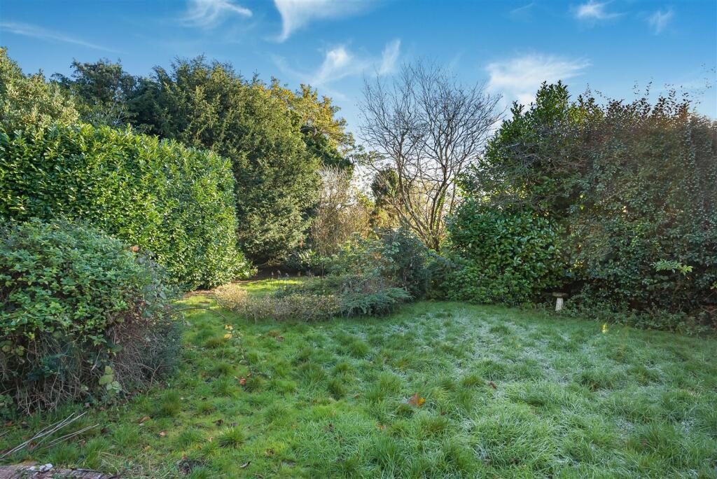 Additional image 20 of Warren Way, Welwyn