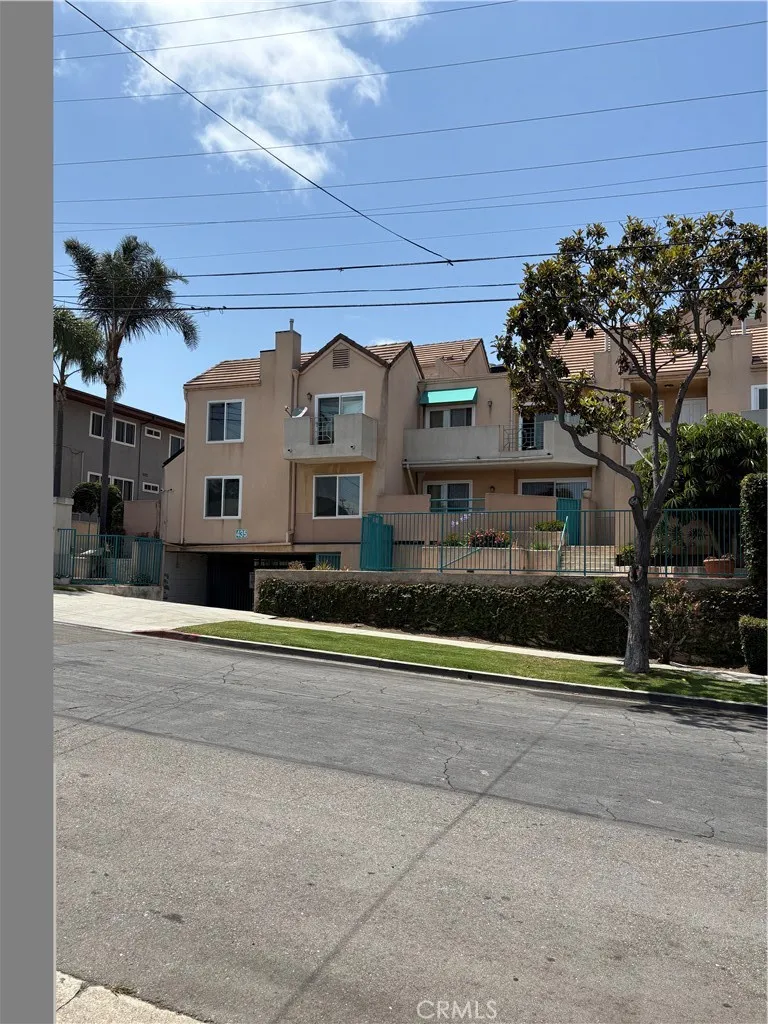 Additional image 10 of 435 E Tamarack Ave, Inglewood, CA 90301