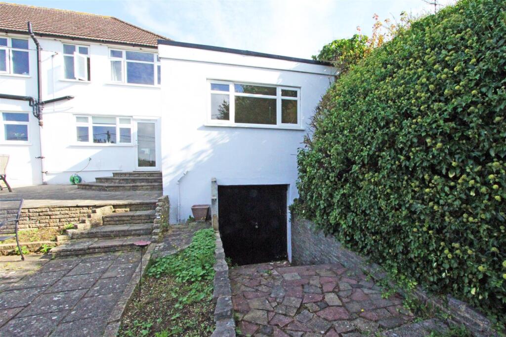 Additional image 31 of Old Watling Street, Flamstead, St. Albans