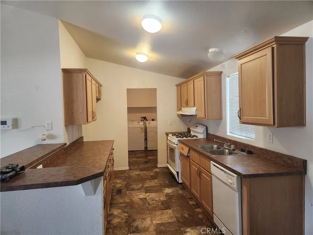 Additional image 5 of 20843 Waalew C57, Apple Valley, CA 92307