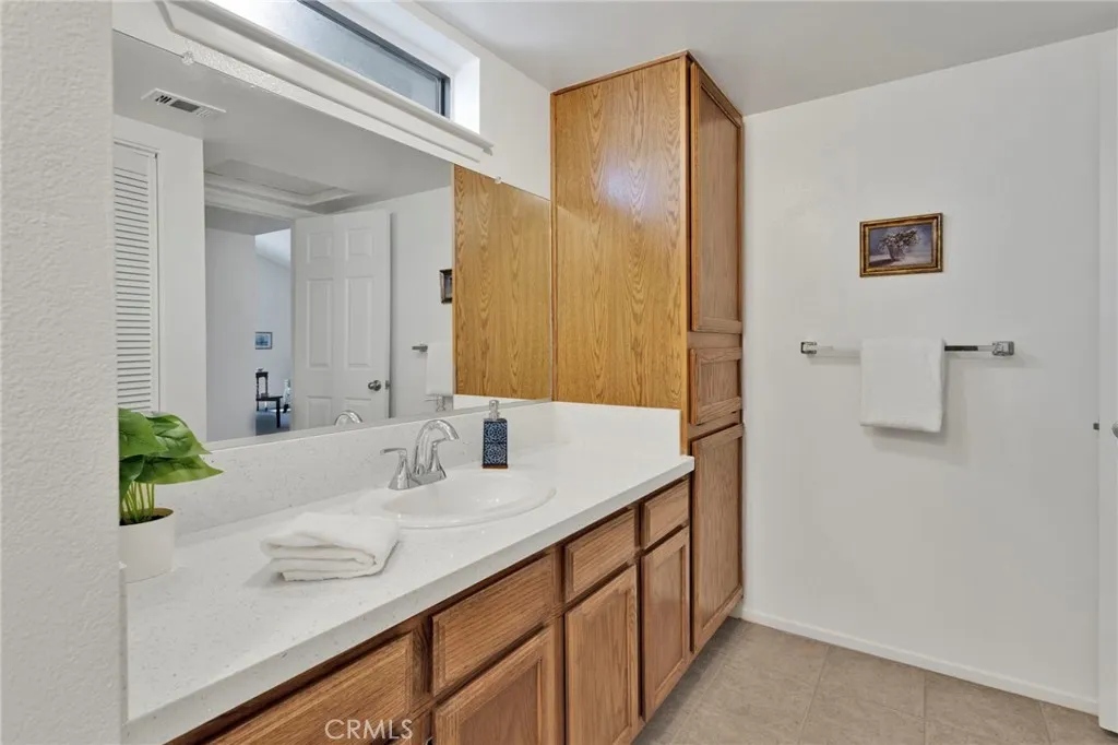 Additional image 18 of 19265 Pine Way, Apple Valley, CA 92308