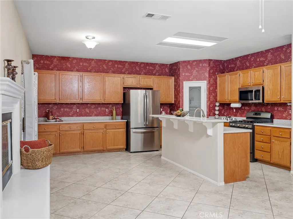 Additional image 6 of 13752 Dodie Avenue, Victorville, CA 92392