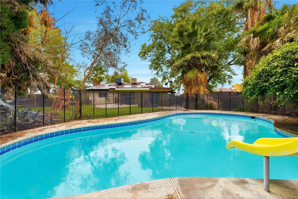 Additional image 35 of 2404 Prestwick Court, Bakersfield, CA 93309