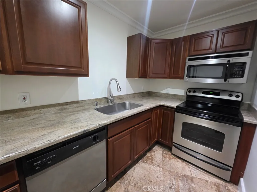 Additional image 10 of 420 N Villa Court Unit 103, Palm Springs, CA 92262