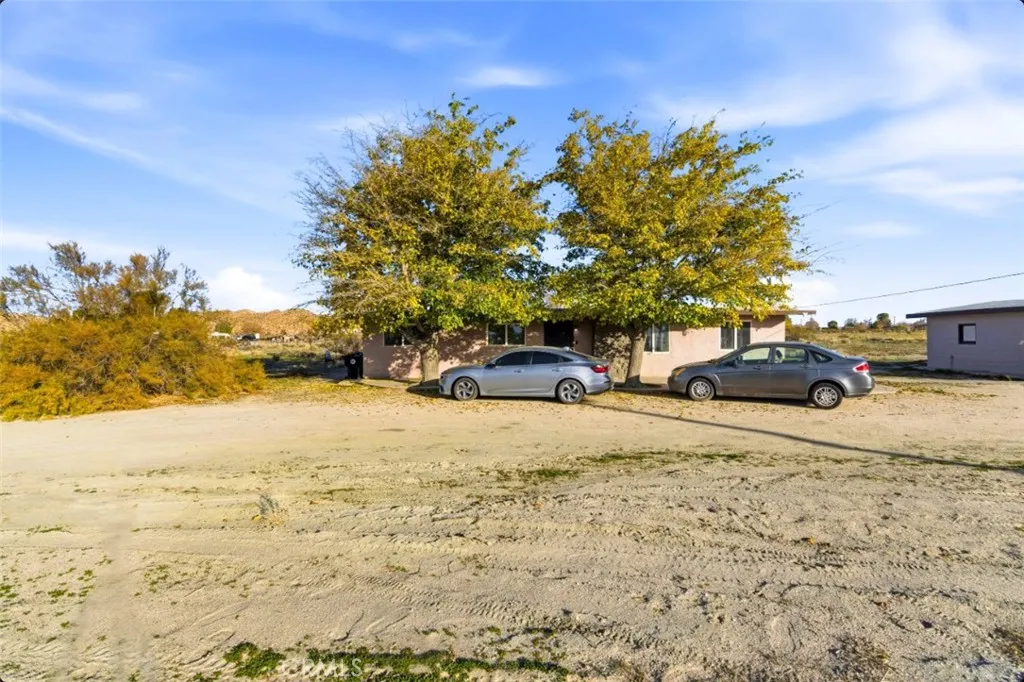 Additional image 47 of 19449 Chamisal St, Adelanto, CA 92301