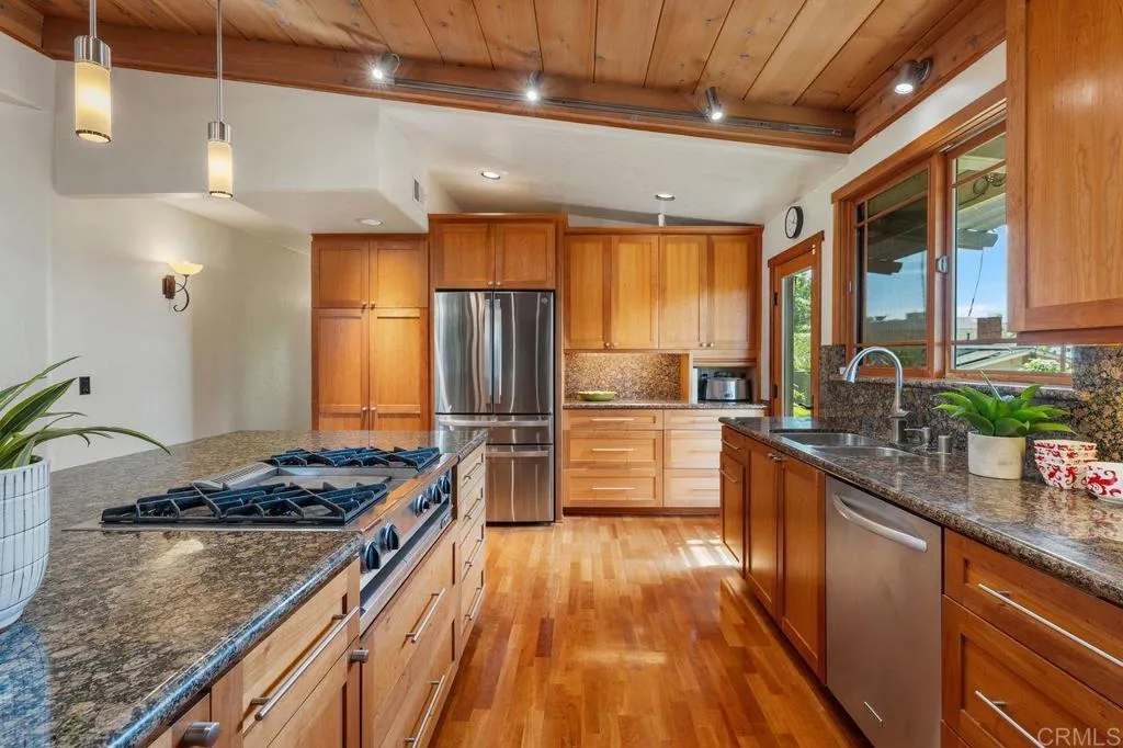 Additional image 71 of 2195 Basswood Avenue, Carlsbad, CA 92008