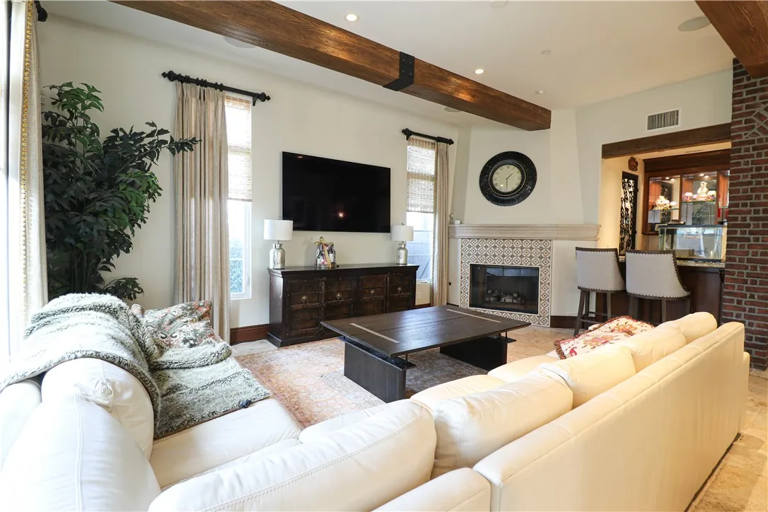 Additional image 40 of 1119 Pine St, Huntington Beach, CA 92648