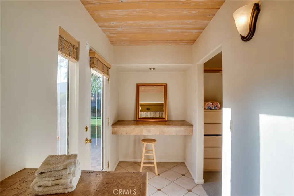 Additional image 32 of 576 E Desert Holly Circle, Palm Springs, CA 92262