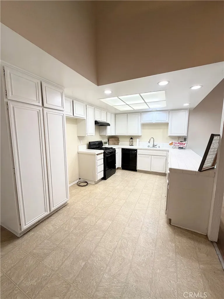 Additional image 14 of 2618 N Tustin Ave Unit F/36, Santa Ana, CA 92705