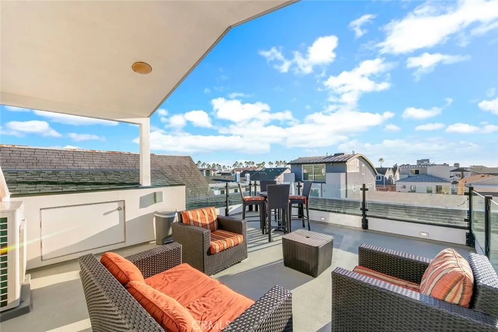 Additional image 83 of 417 E Bay Ave, Newport Beach, CA 92661