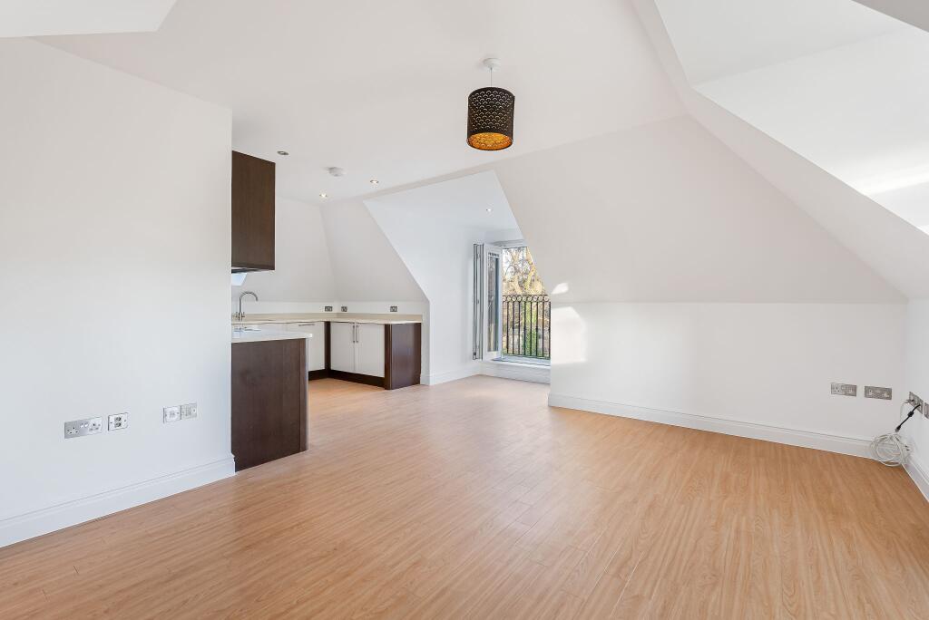 Additional image 17 of Bluebridge Road, Brookmans Park, AL9