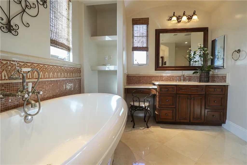 Additional image 28 of 1119 Pine St, Huntington Beach, CA 92648