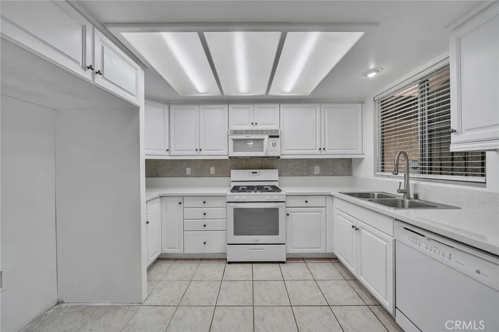 Additional image 52 of 901 Golden Springs Drive Unit D13, Diamond Bar, CA 91765