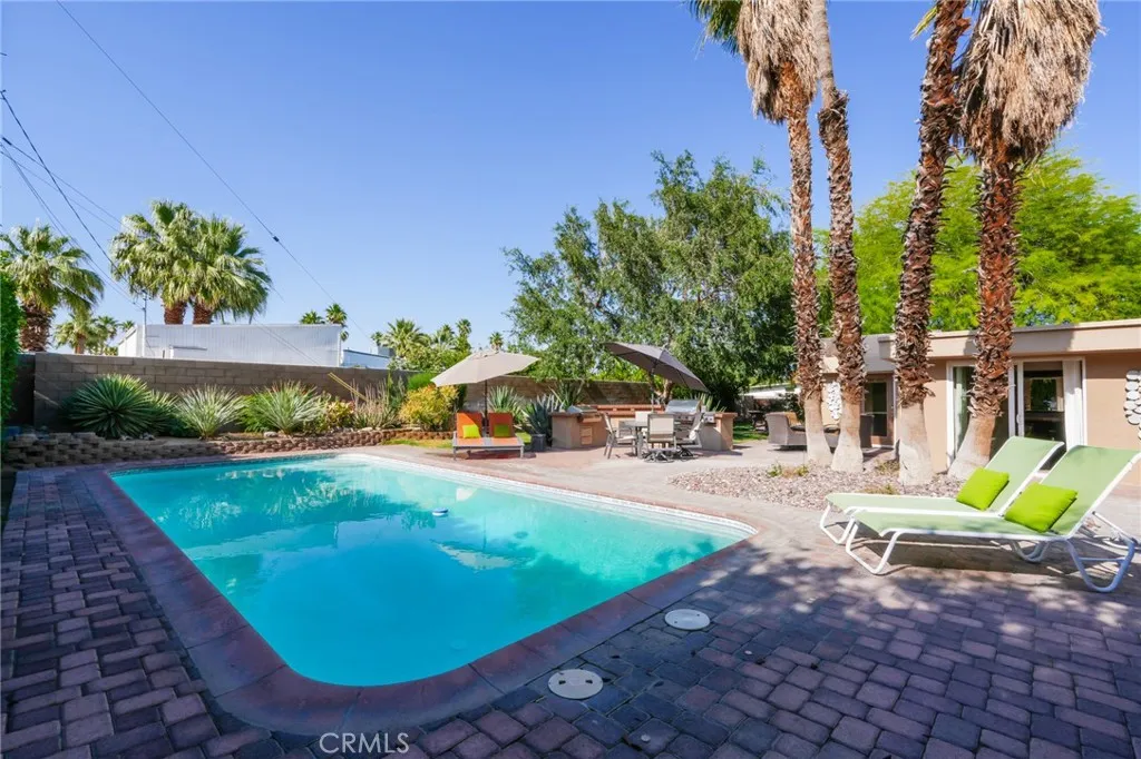 Additional image 118 of 576 E Desert Holly Circle, Palm Springs, CA 92262