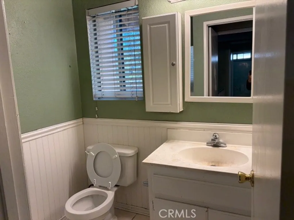 Additional image 9 of 1460 Kendall Drive Unit 71, San Bernardino, CA 92407