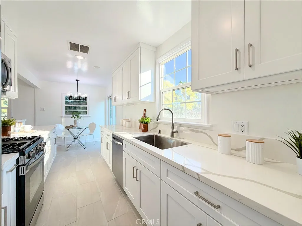 Additional image 33 of 6553 Winnetka, Winnetka, CA 91306