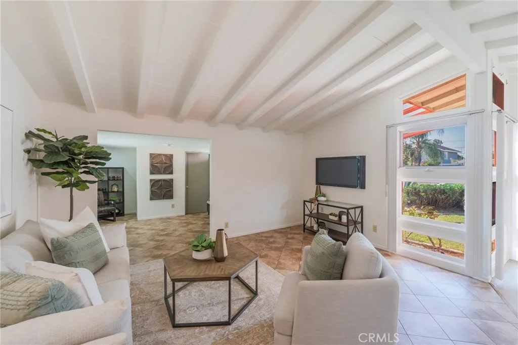 Additional image 58 of 934 N Maple St, Anaheim, CA 92801