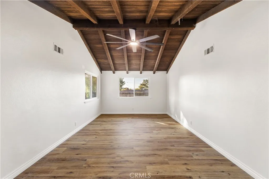 Additional image 93 of 19125 Hupa Rd, Apple Valley, CA 92307