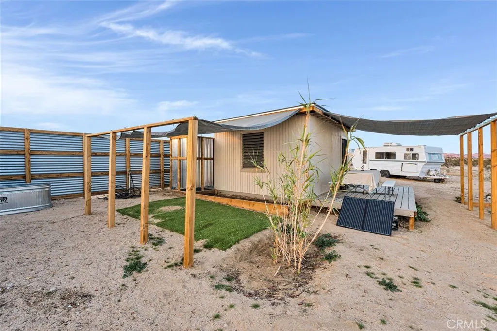 Additional image 34 of 68476 Pole Line, 29 Palms, CA 92277