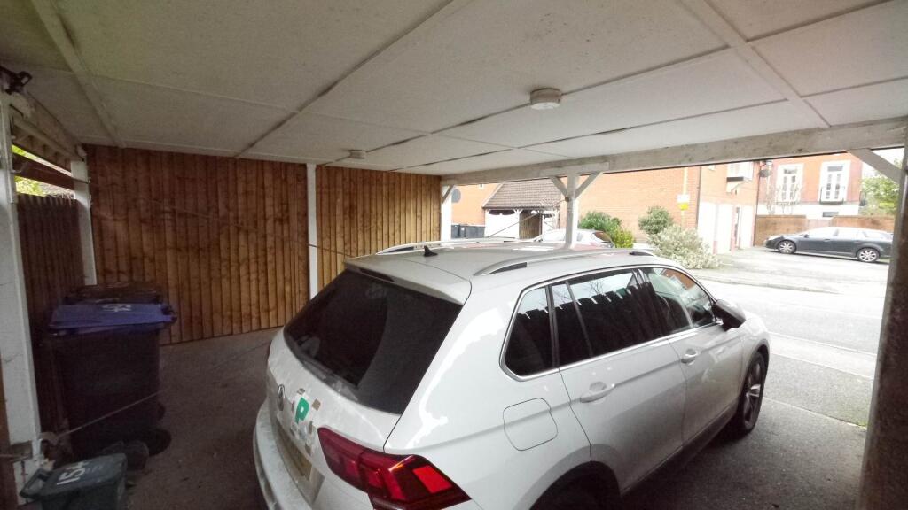 Additional image 22 of Dragon Road, Hatfield