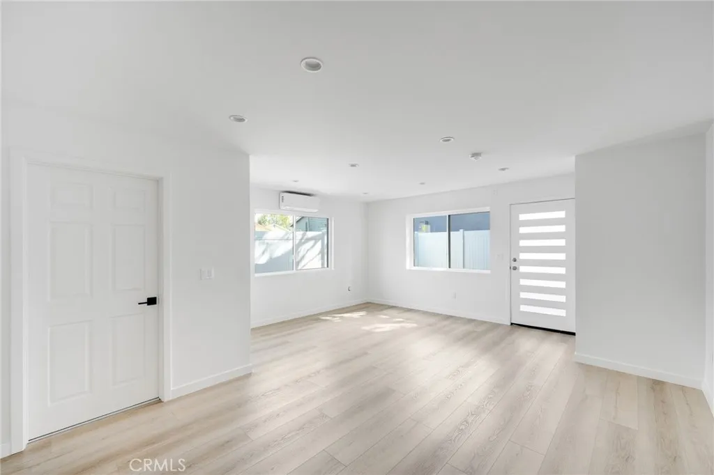 Additional image 23 of 10331 Scoville Avenue, Sunland, CA 91040