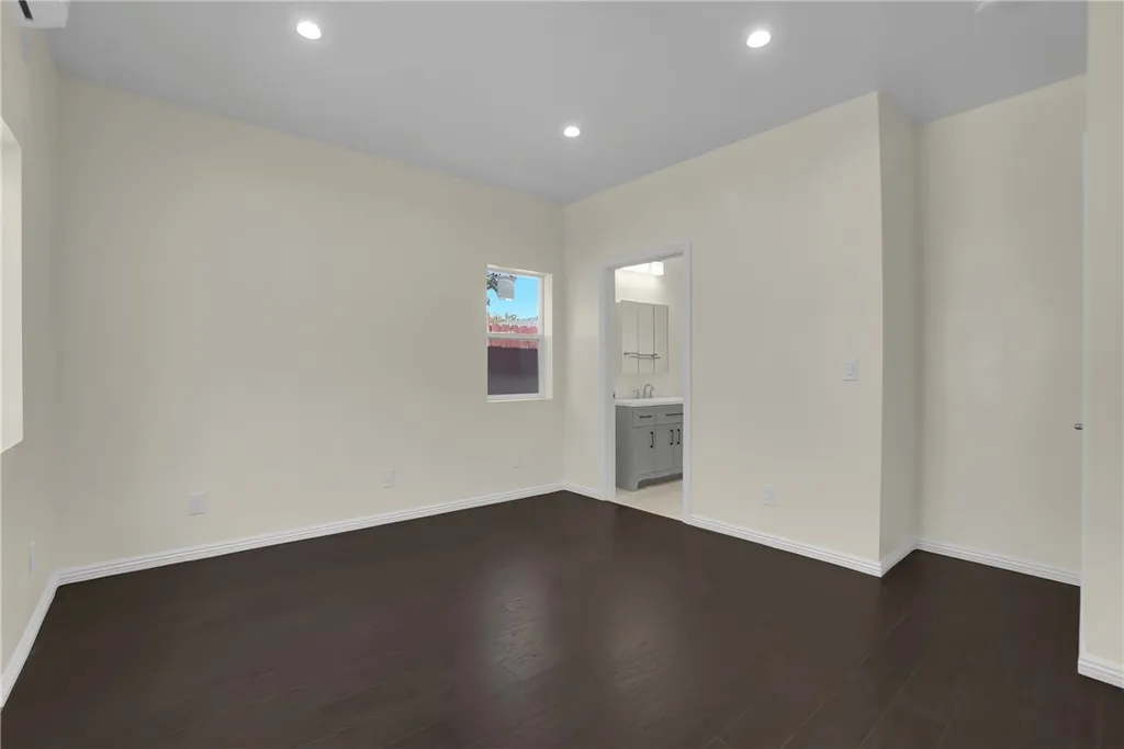Additional image 14 of 23393 Schoolcraft Street, West Hills, CA 91307