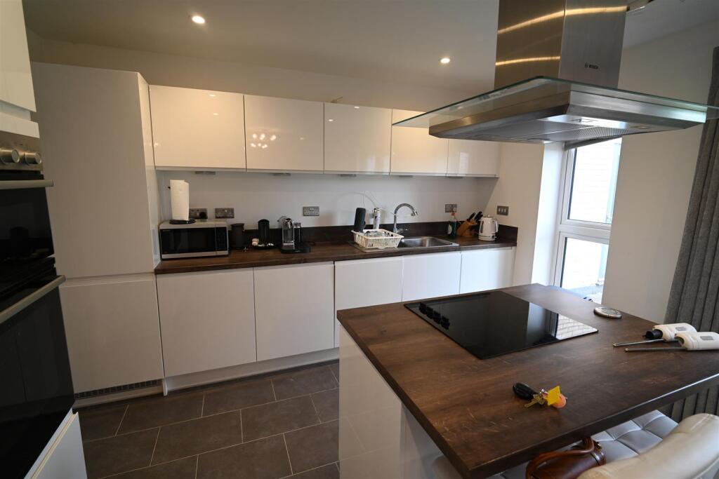 Additional image 5 of New House Farm Drive, Northfield, Birmingham