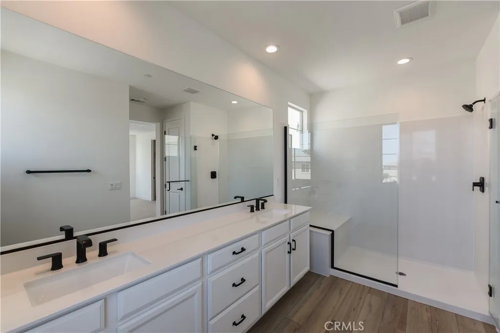 Additional image 66 of 162 Pattern, Irvine, CA 92618