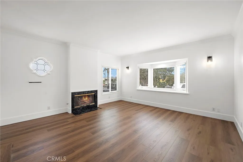 Additional image 7 of 377 Roycroft Avenue, Long Beach, CA 90814