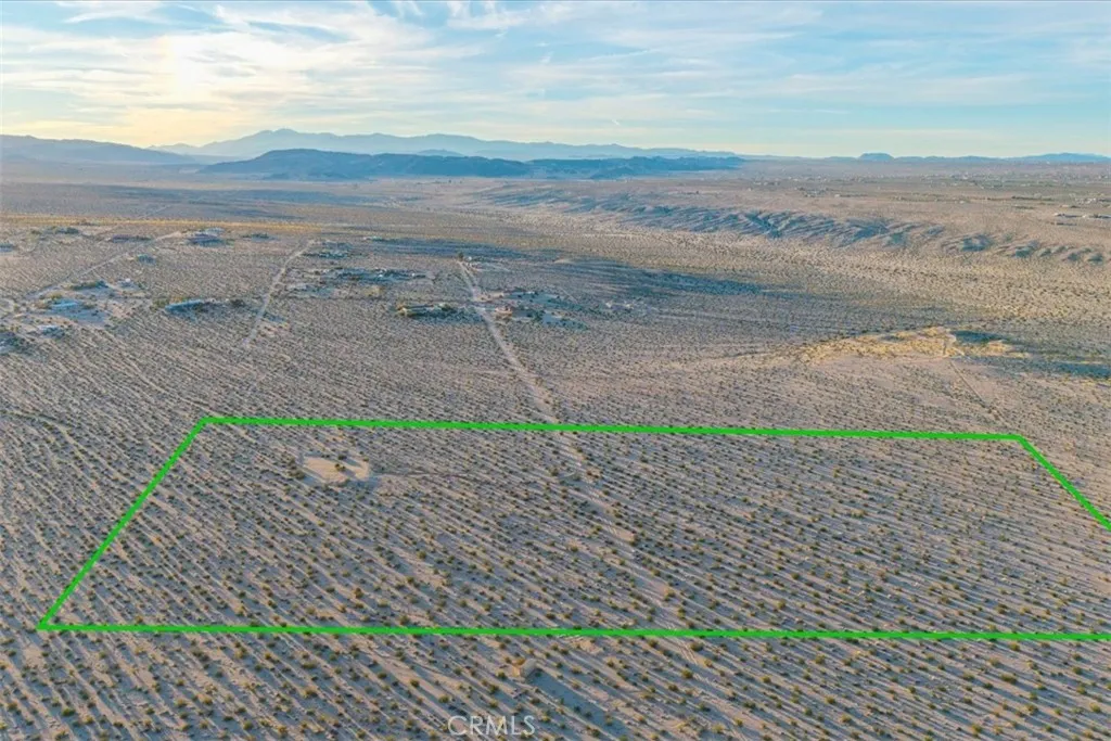 Property image for 3 Laura Lane, 29 Palms, CA 92277