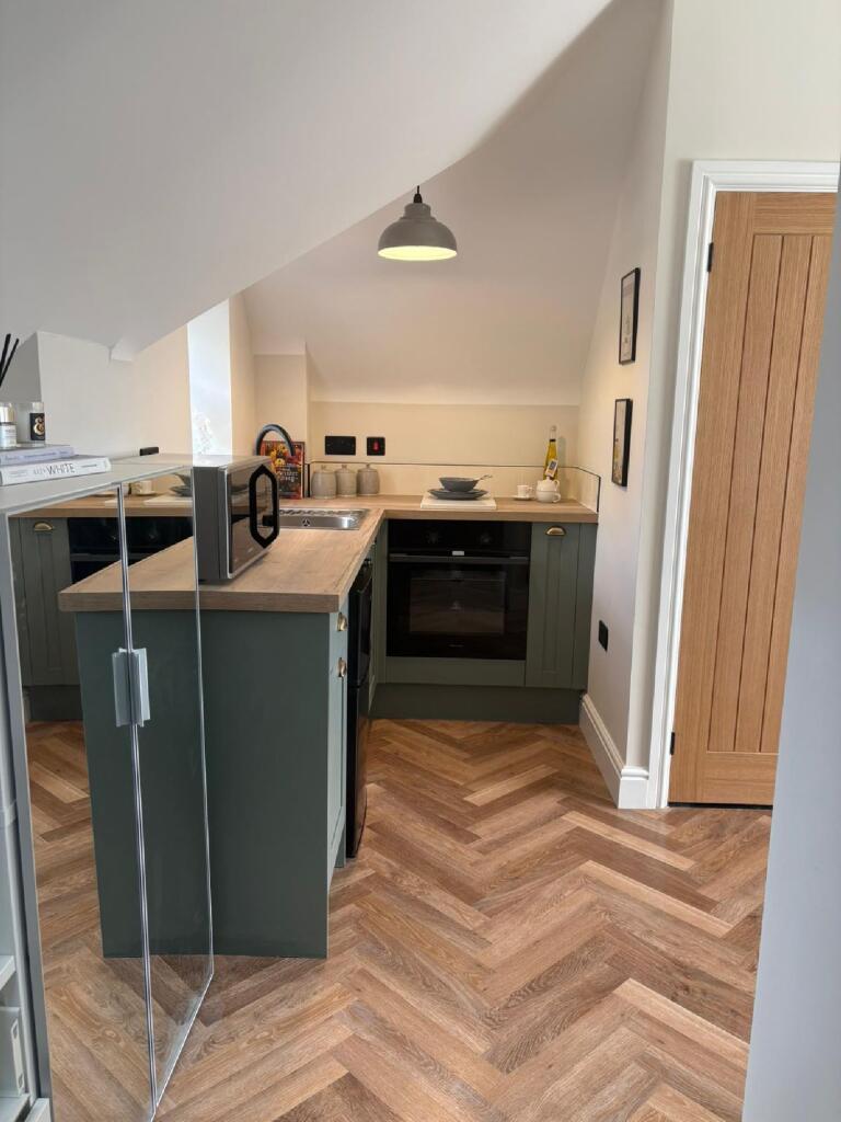 Additional image 4 of U 71 Raddlebarn Road, Selly Oak, Birmingham, West Midlands, B29