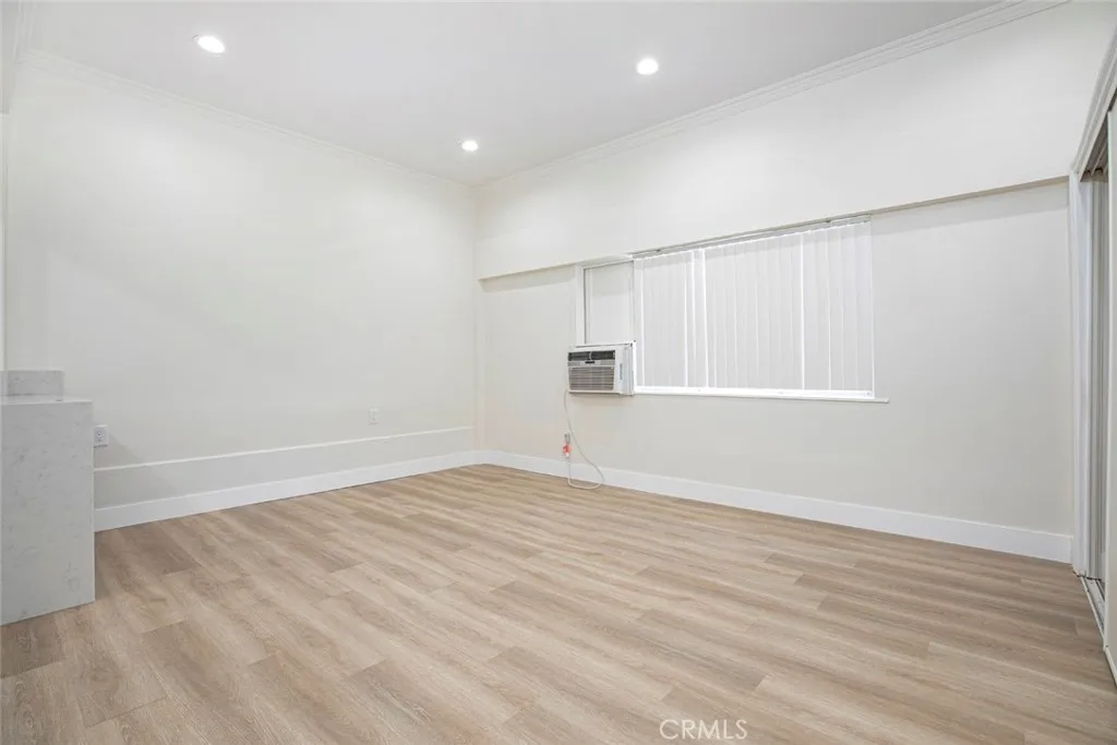 Additional image 17 of 14319 Tiara Street Unit 2, Van Nuys, CA 91401