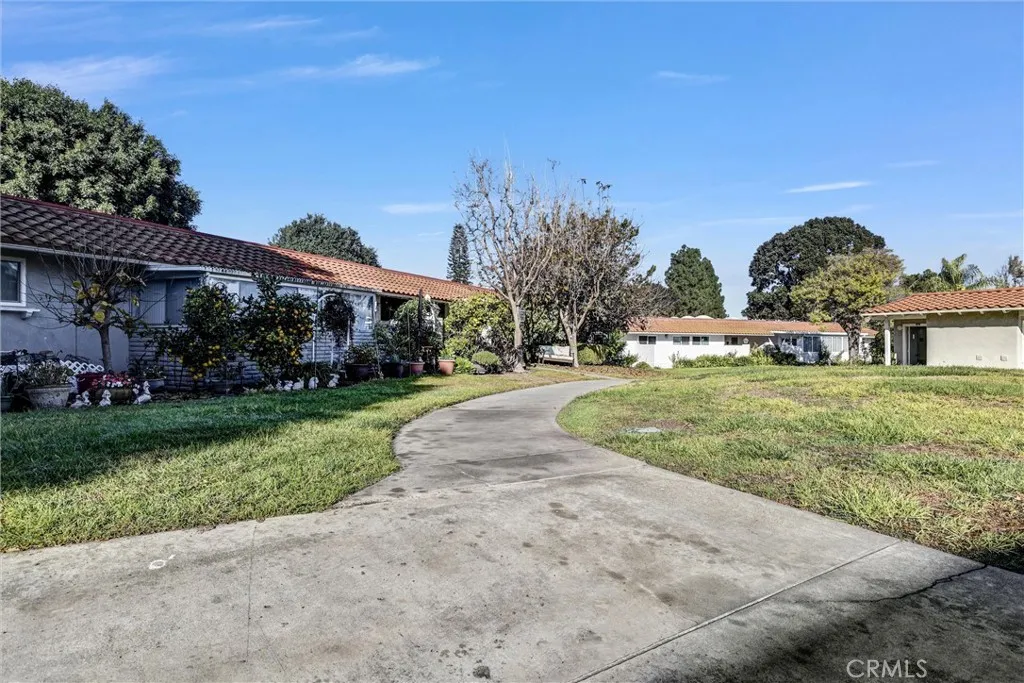 Additional image 51 of 2329 Via Mariposa W Unit O, Laguna Woods, CA 92637