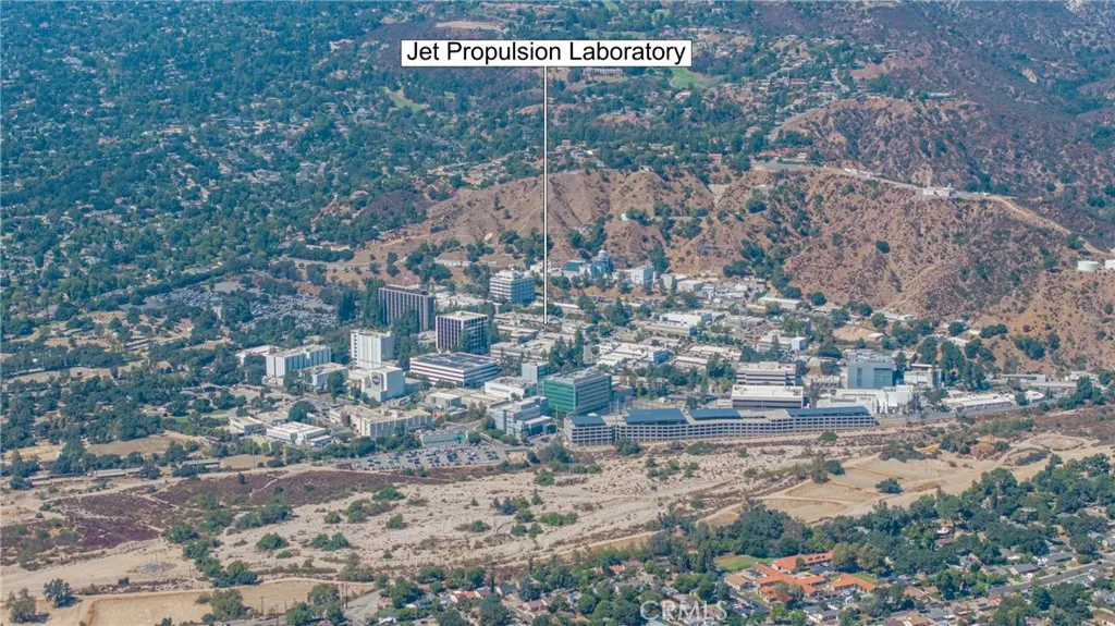 Additional image 78 of 2461 Saint Pierre, Altadena, CA 91001