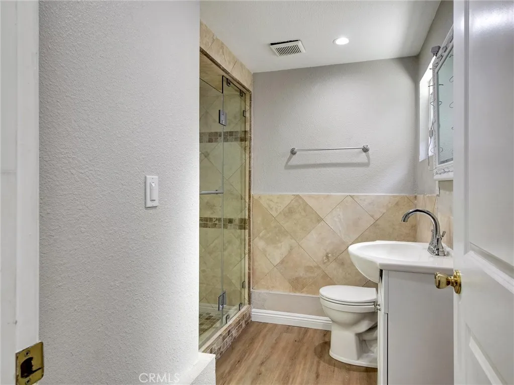 Additional image 52 of 985 Dexter Street, Los Angeles, CA 90042