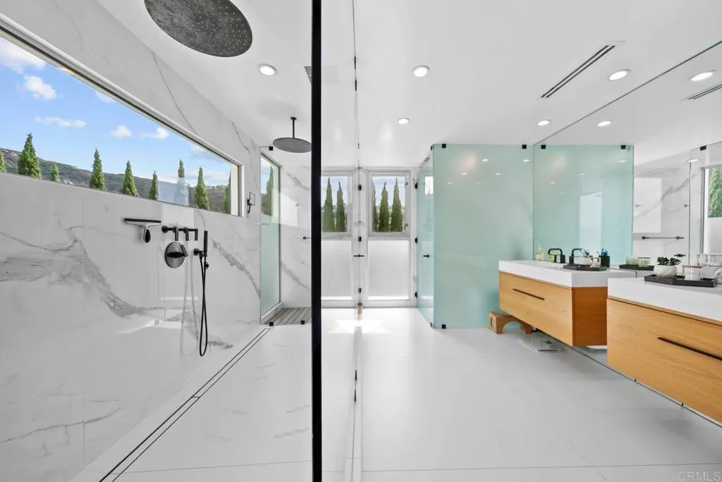 Additional image 42 of 7713 Esterel Dr, La Jolla, CA 92037