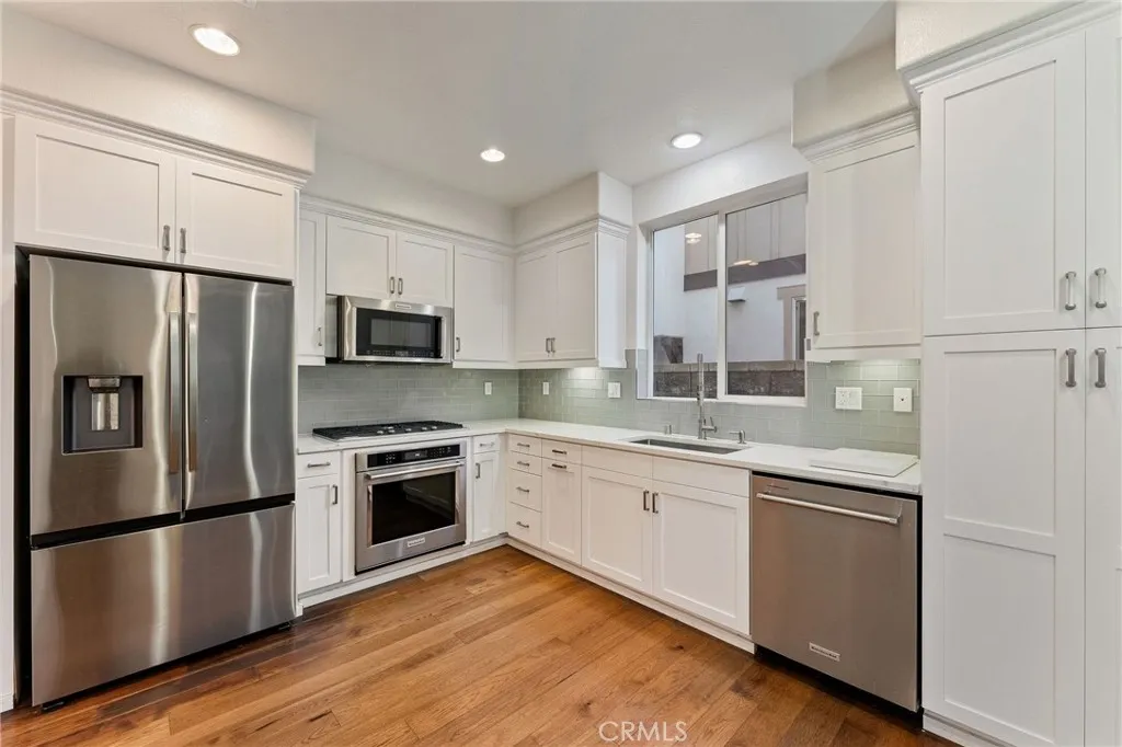 Additional image 48 of 204 Windy Ln, Tustin, CA 92782