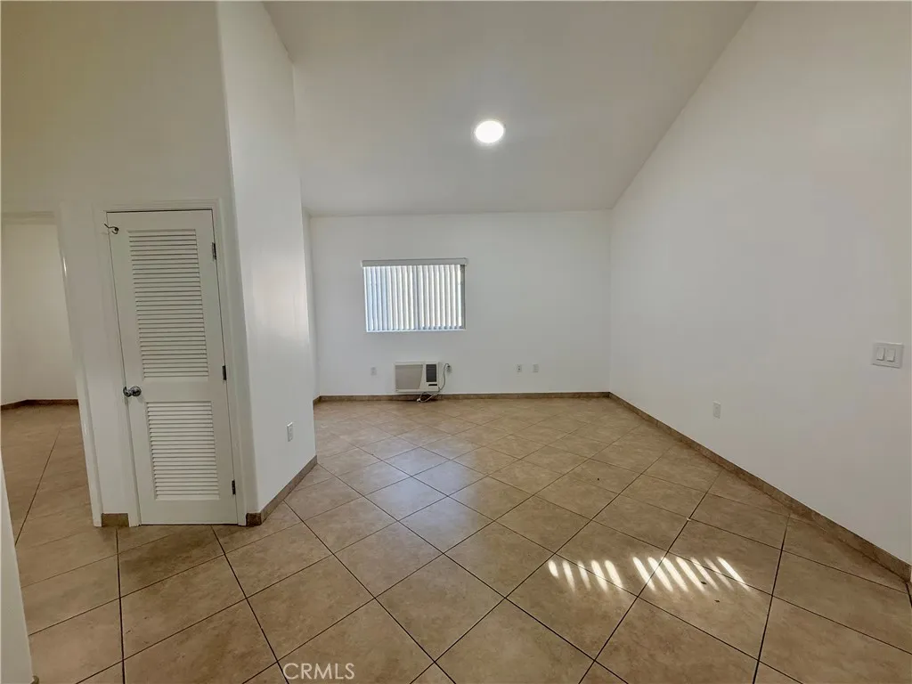 Additional image 33 of 6917 Woodman Avenue Unit 7, Van Nuys, CA 91405