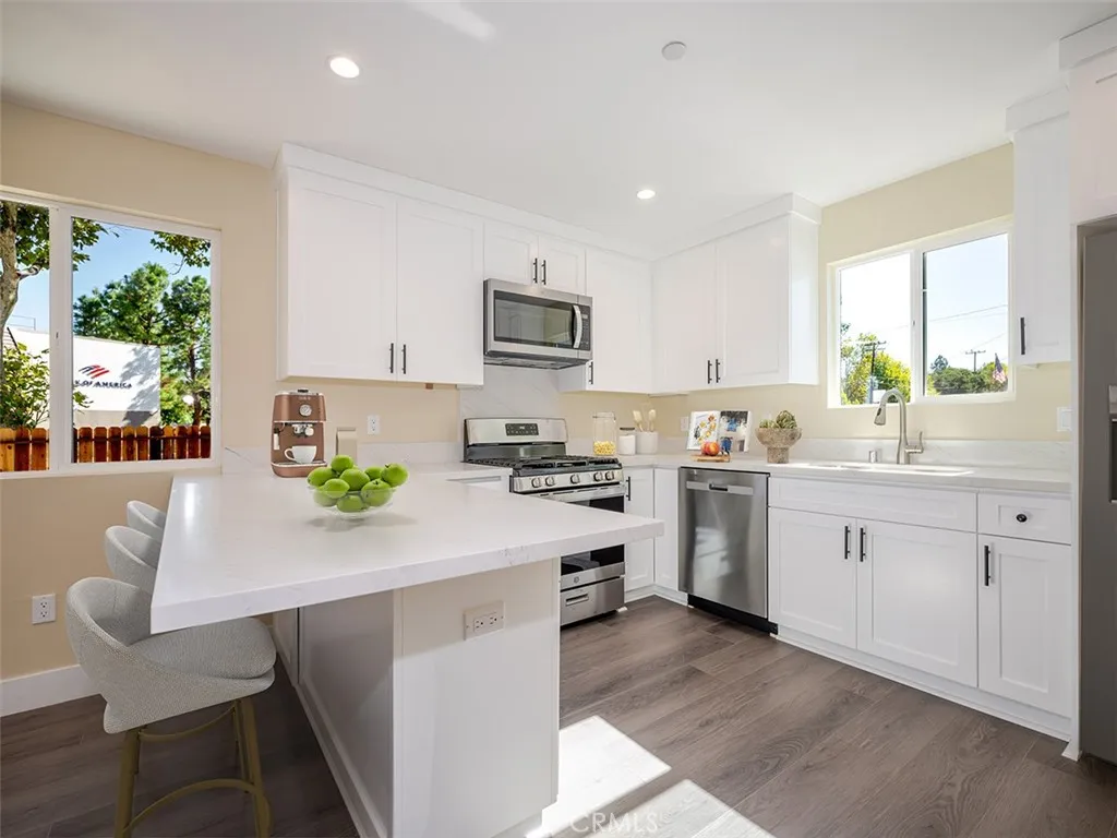 Additional image 27 of 24743 Valley Street Unit 3, Newhall, CA 91321