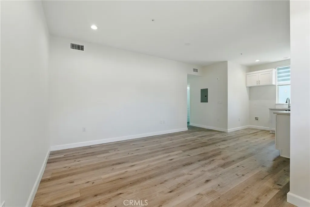 Additional image 6 of 11302 Morrison Street Unit 202, North Hollywood, CA 91601