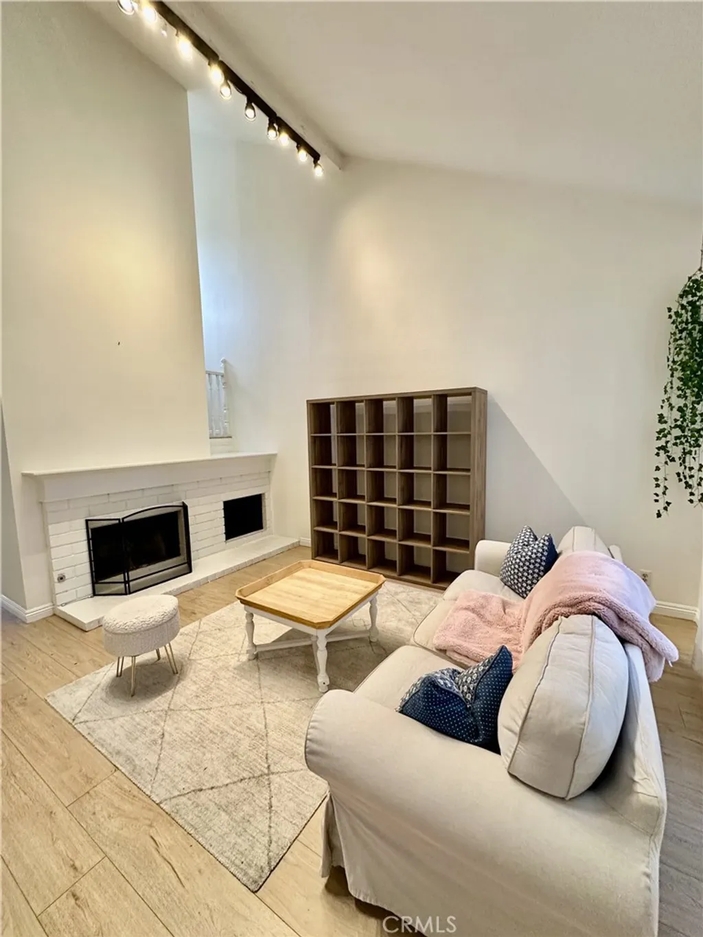 Additional image 4 of 19 Dartmouth, Irvine, CA 92612