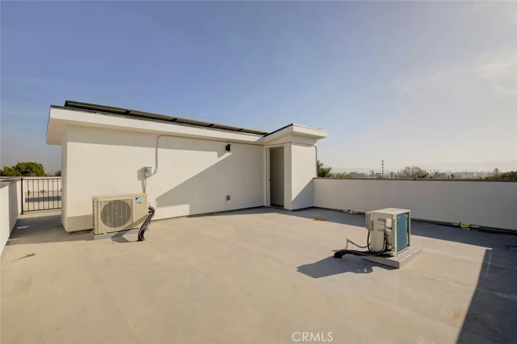 Additional image 74 of 5648 Cartwright Avenue, North Hollywood, CA 91601