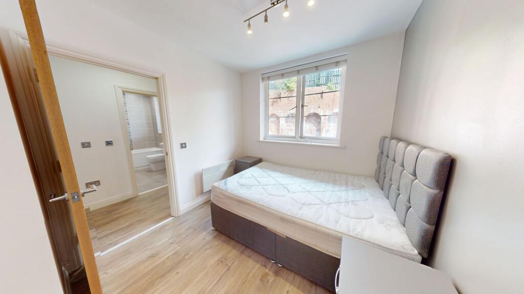 Additional image 11 of Mint Drive, Hockley, B18