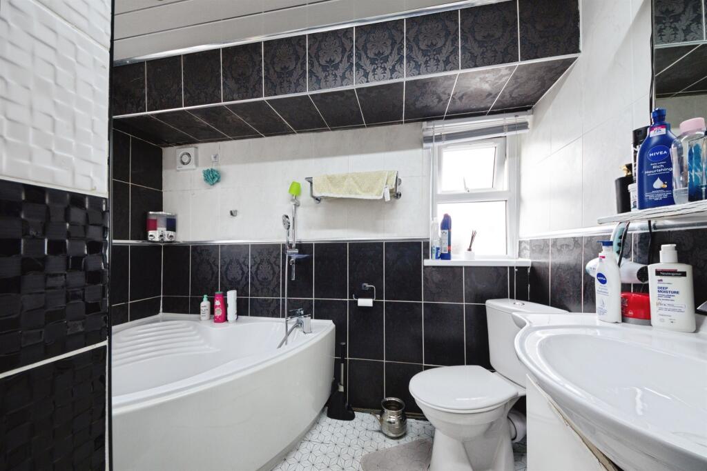 Additional image 16 of Fox Hollies Road, Hall Green, Birmingham