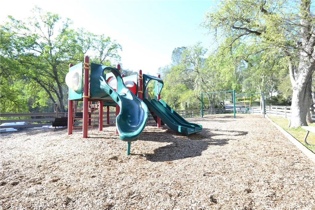 Additional image 12 of 2472 Captains Walk, Bradley, CA 93426