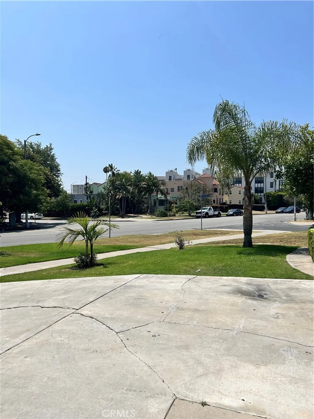 1713 S Redondo Boulevard, Los Angeles, CA 90019