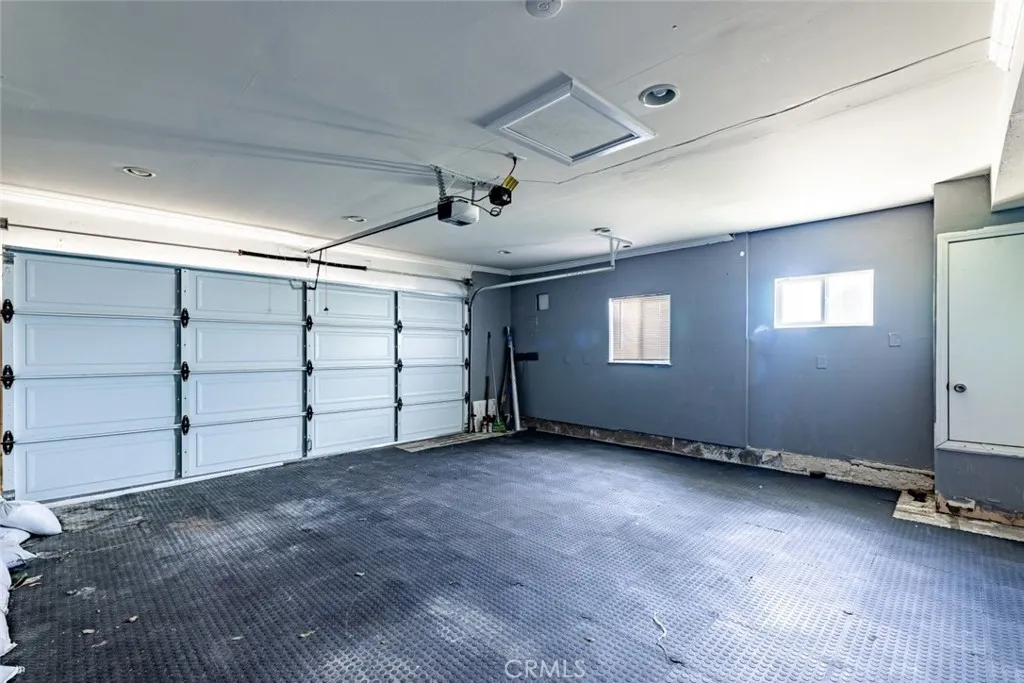 Additional image 78 of 24526 Calvert Street, Woodland Hills, CA 91367