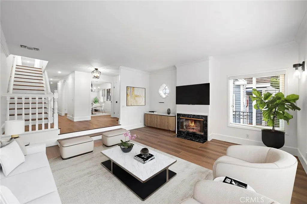 Additional image 38 of 377 Roycroft Avenue, Long Beach, CA 90814