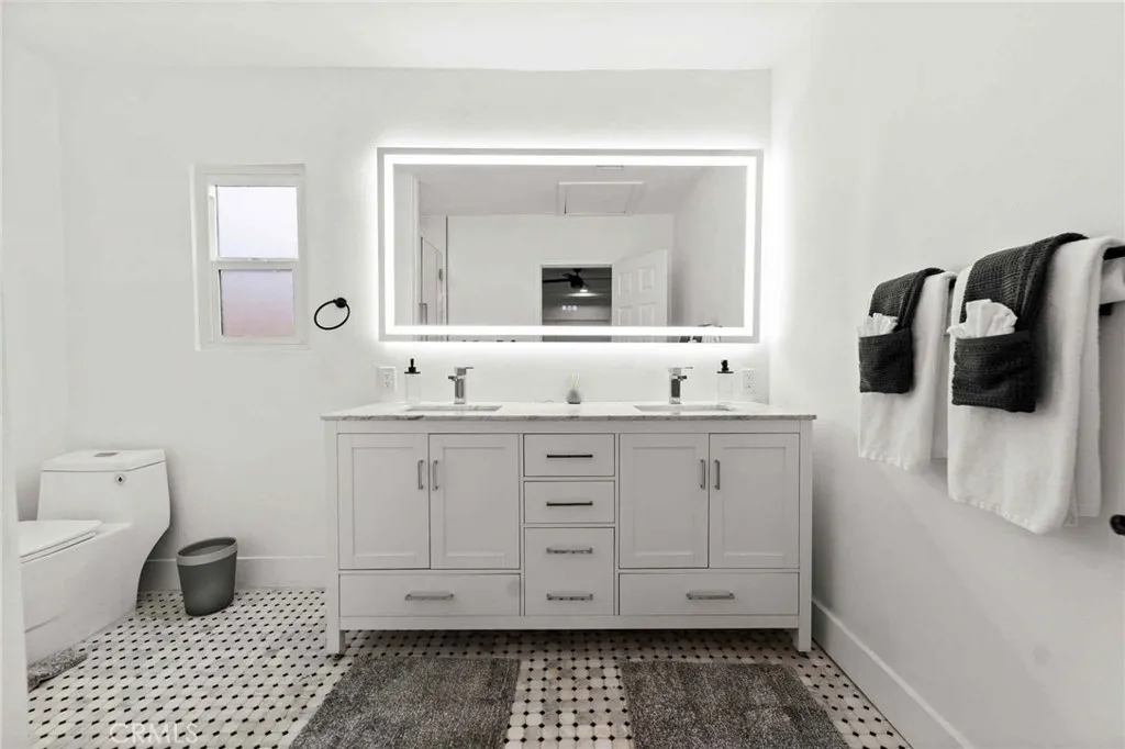 Additional image 16 of 4351 E Calle De Carlos, Palm Springs, CA 92264